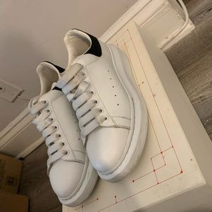 Alexander McQueen Sneaker white/black 38